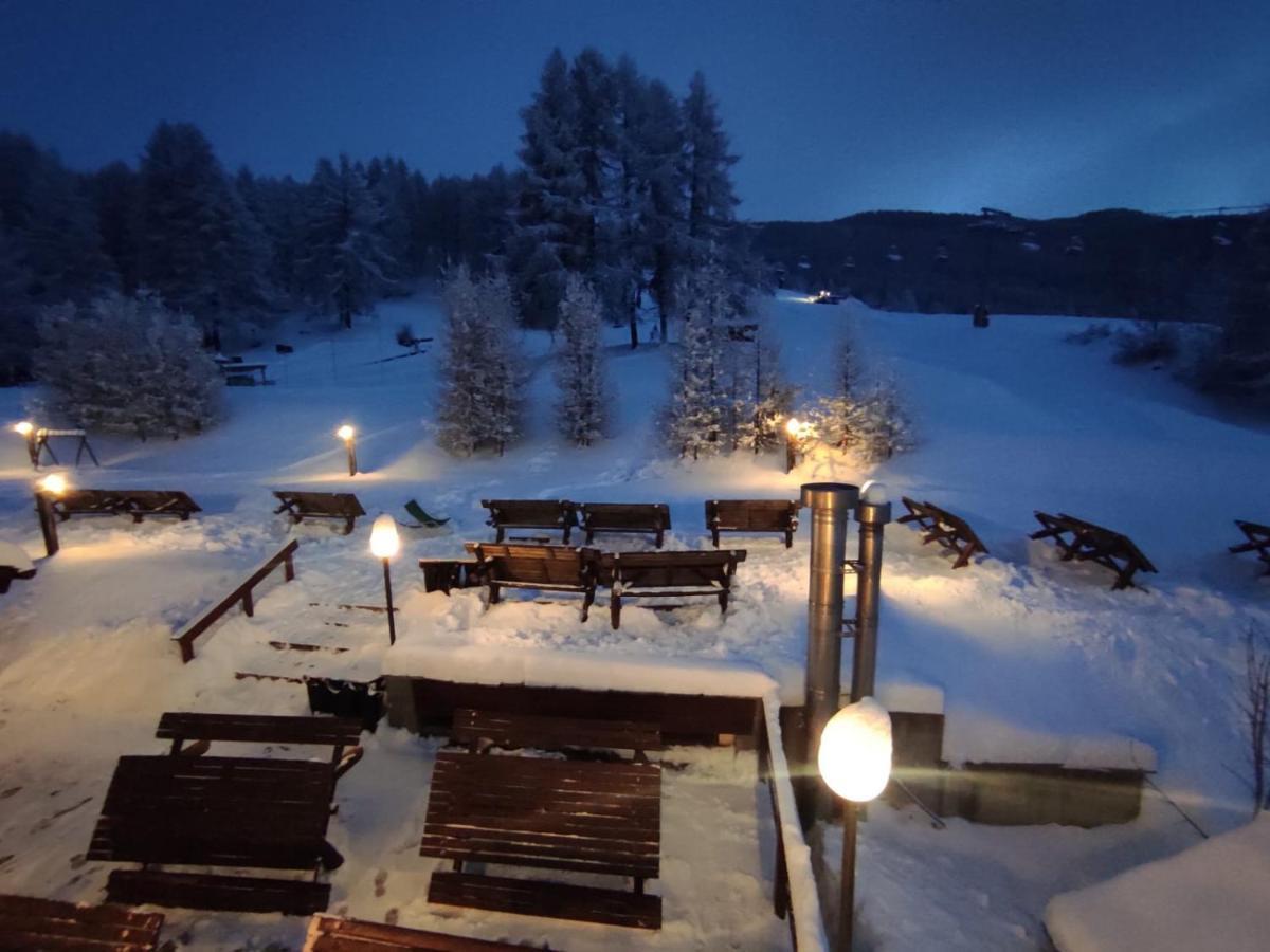 Restaurant Hotel Chalet Del Sole Oulx Buitenkant foto