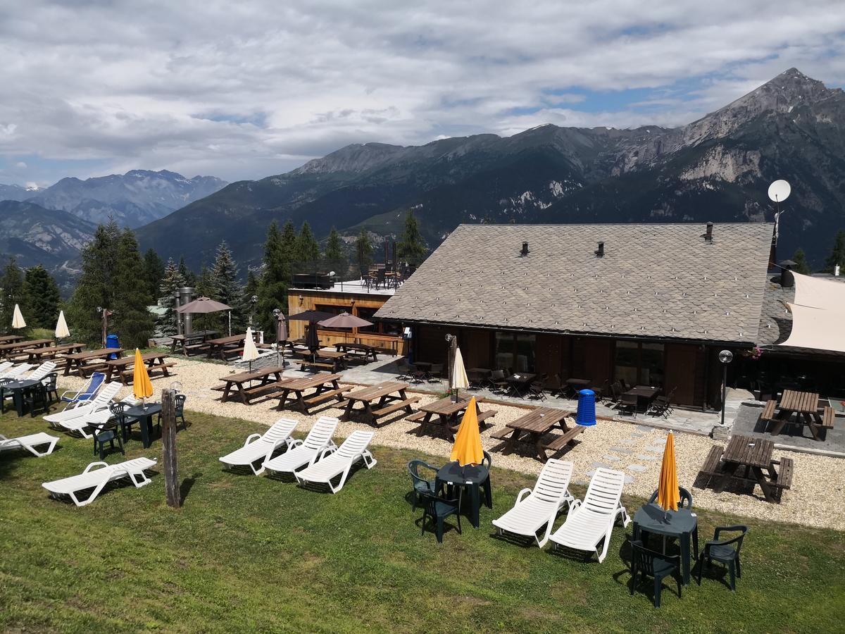 Restaurant Hotel Chalet Del Sole Oulx Buitenkant foto